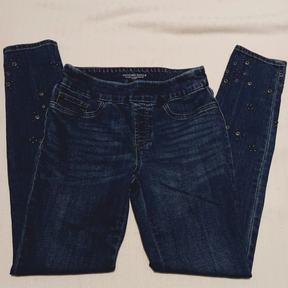 CHICO'S Dark Blue Jeans with Stud Accents Size 0T